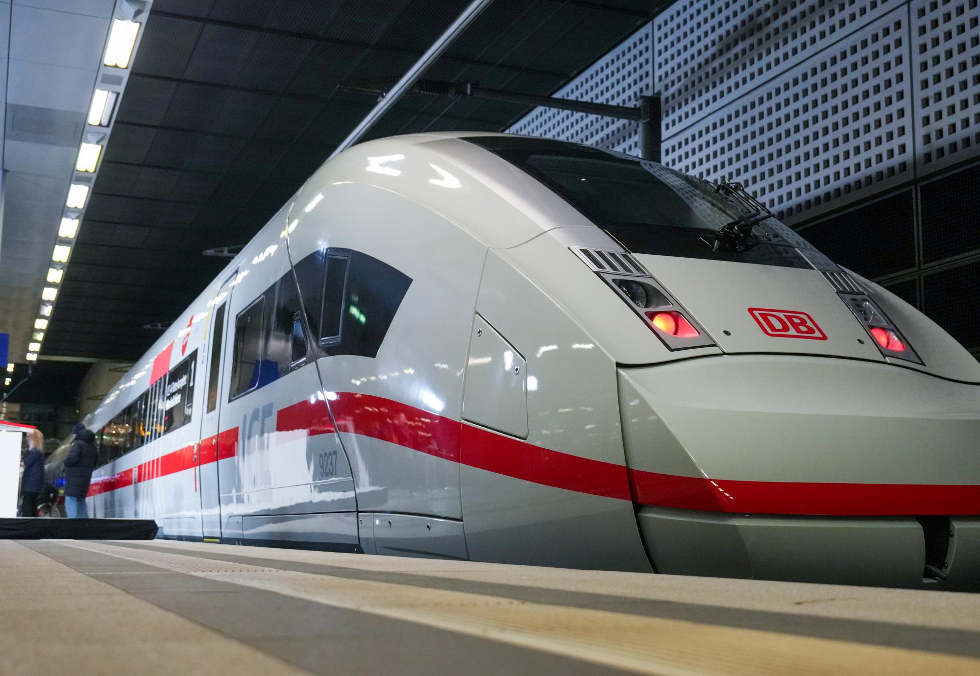 Deutsche Bahn And Siemens Complete Largest Procurement Programme In DB deutsche-bahn-and-siemens-complete-largest-procurement-programme-in-db